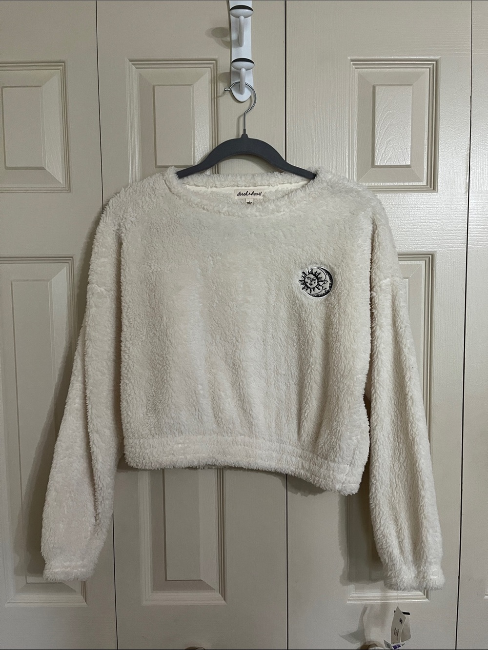 Derek Heart Cream Teddy Jacket with Sun & Moon Patch